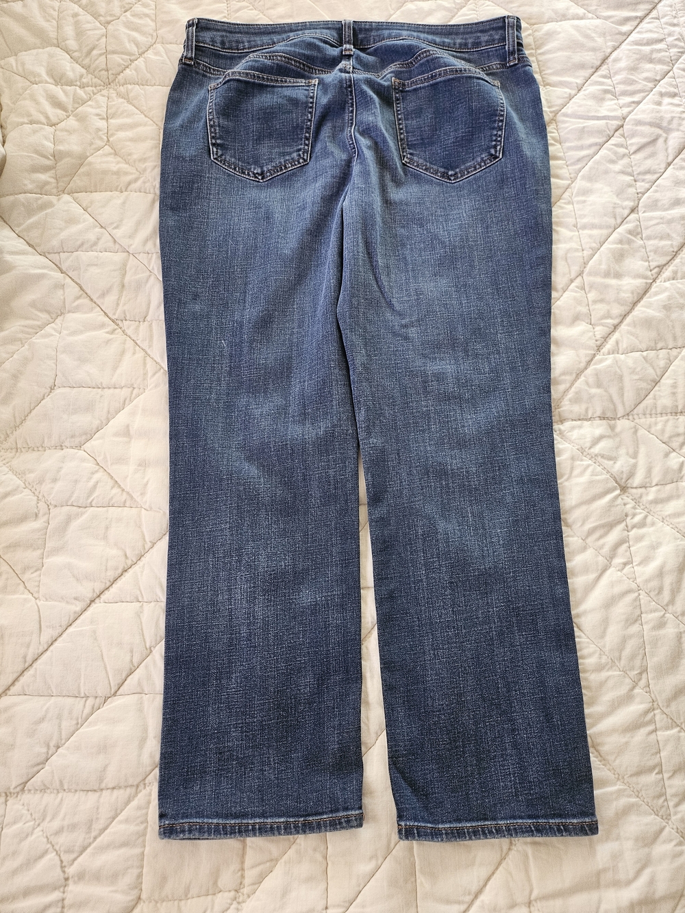 Chicos So Slimming Girlfriend Straight Leg Jeans  Size 12P - Picture 6 of 7